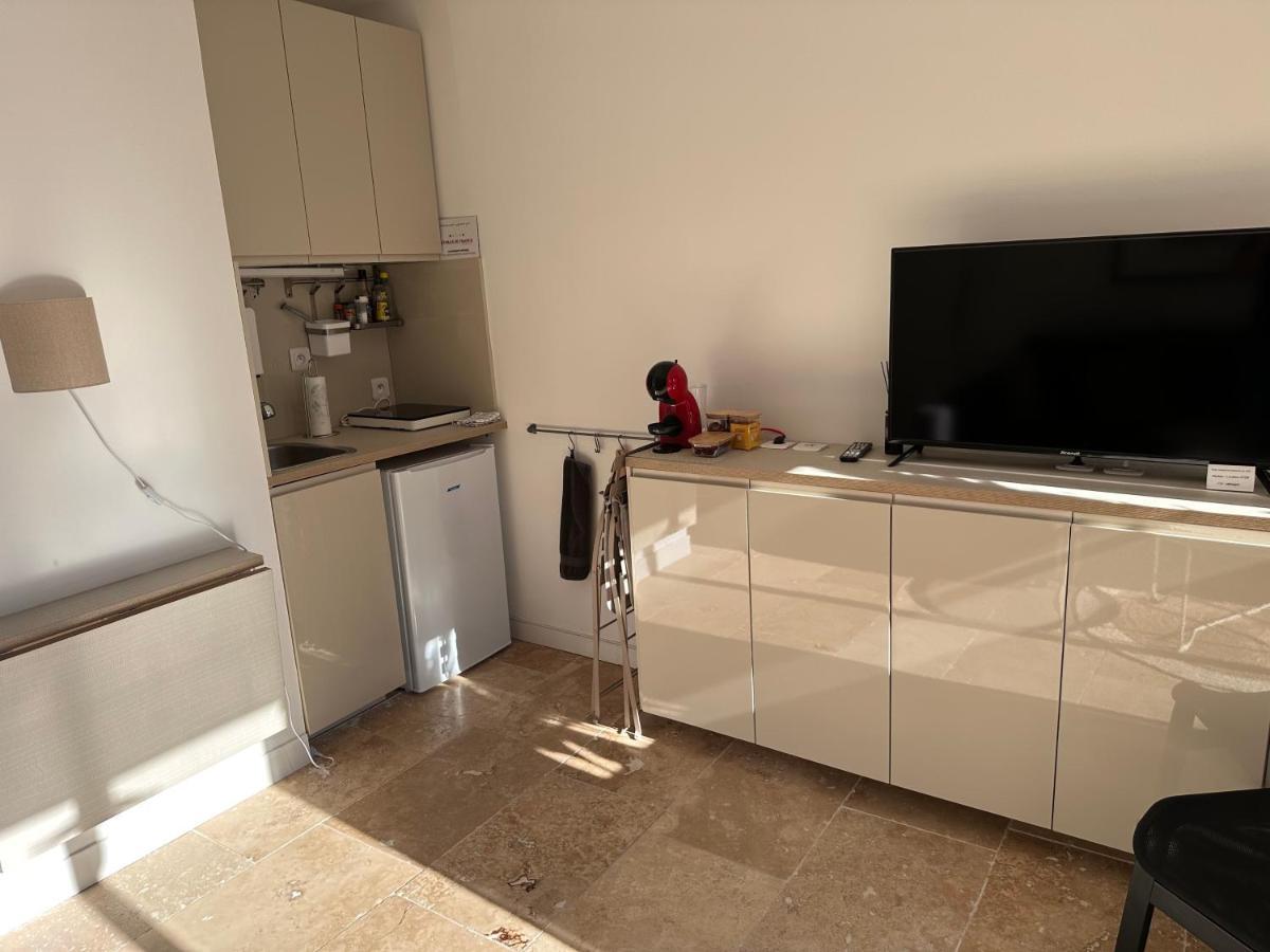 Appartements 3 Etoiles Terrasse Ou Patio Intra-Muros Aigues-Mortes Exterior foto
